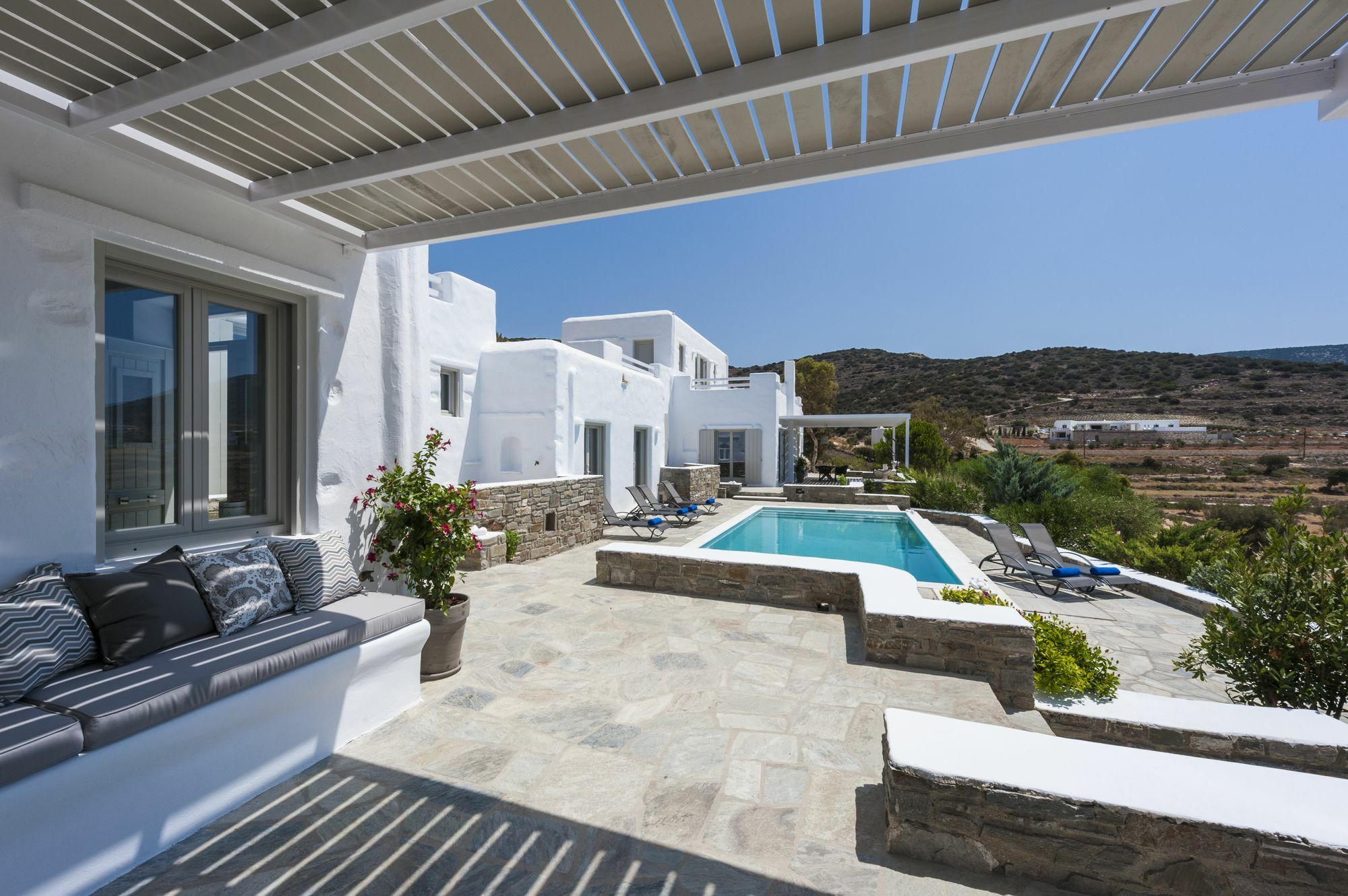 Niriides Luxury Villas Alikí Eksteriør billede