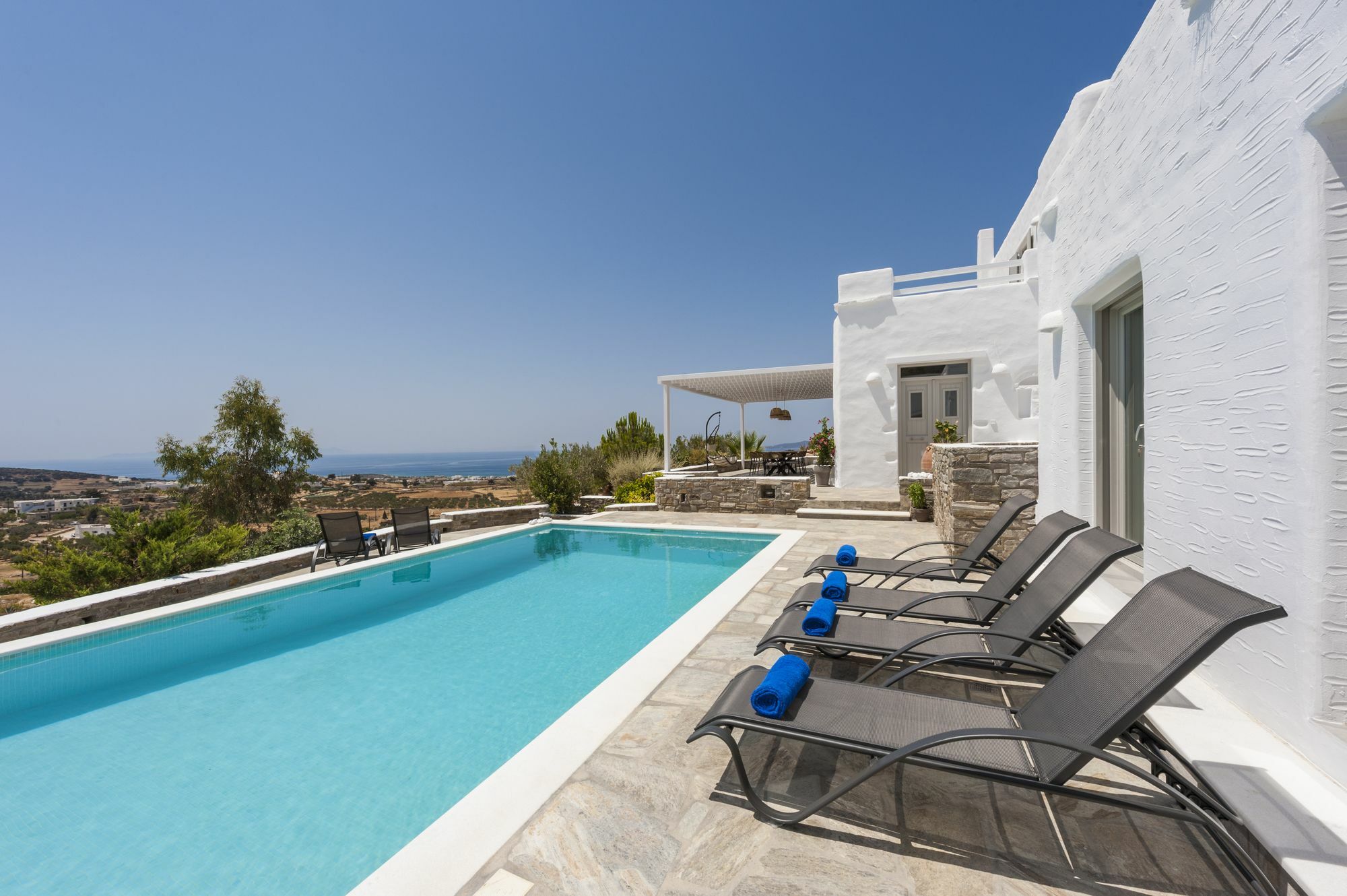 Niriides Luxury Villas Alikí Eksteriør billede